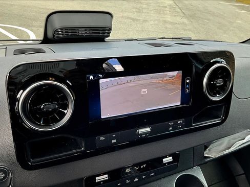 Certified 2026 Mercedes-Benz Sprinter 2500 image 28