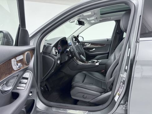 Used 2016 Mercedes-Benz GLC 300 4MATIC image 13