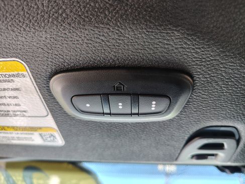 Certified 2024 Jeep Wrangler Sahara w/ Technology Group image 33