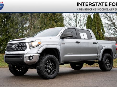 Used 2019 Toyota Tundra SR5 w/ Convenience Package image 1
