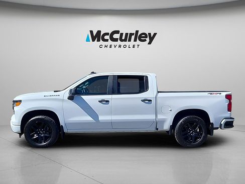 Used 2024 Chevrolet Silverado 1500 Custom AWD/4WD image 4