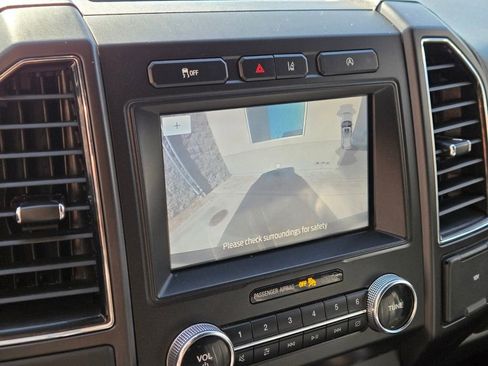 Used 2020 Ford Expedition Max Limited w/ Equipment Group 301A image 11