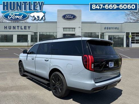 Used 2025 Ford Expedition Max Platinum w/ Stealth Appearance Package image 6