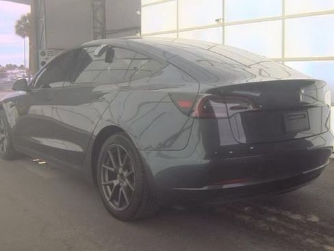 Used 2023 Tesla Model 3 Standard Range RWD image 3