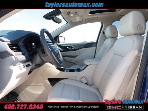 Used 2023 GMC Acadia Denali w/ Denali Ultimate Package AWD/4WD image 5