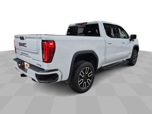 Certified 2024 GMC Sierra 1500 AT4 w/ Technology Package AWD/4WD image 9