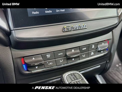 Used 2019 Maserati Ghibli RWD image 17