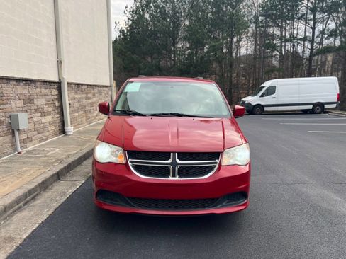 Used 2013 Dodge Grand Caravan SXT image 6