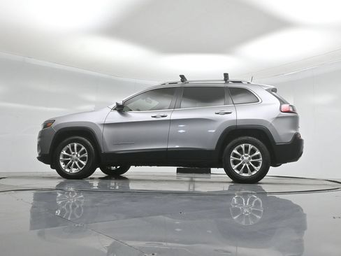 Used 2019 Jeep Cherokee Latitude w/ Popular Appearance Group AWD/4WD image 48