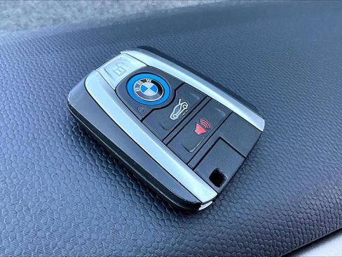 Used 2021 BMW i3 image 14