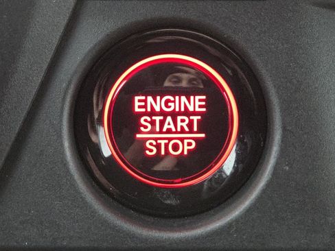 Used 2025 Honda Pilot EX-L image 34