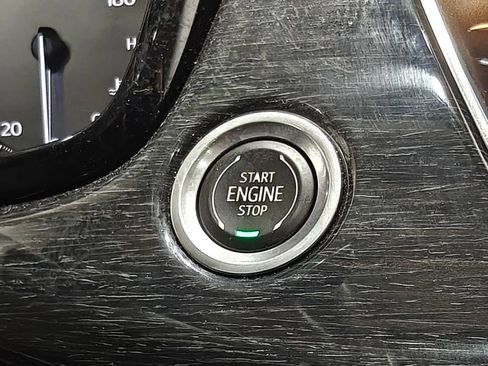 Used 2021 Cadillac XT6 Premium Luxury AWD/4WD image 50