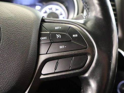 Used 2020 Jeep Cherokee Trailhawk w/ Comfort/Convenience Group image 19