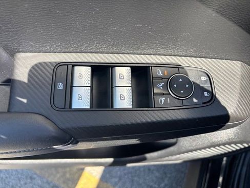 Used 2023 Mitsubishi Outlander SE Black Edition FWD image 23
