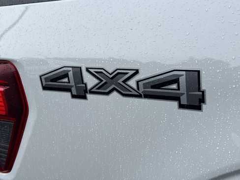 Used 2024 Ford F150 XLT AWD/4WD image 10