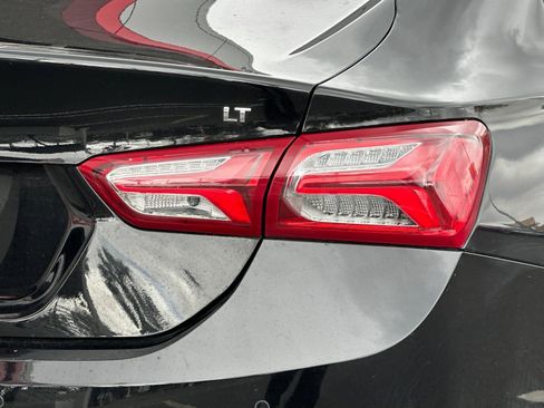 Used 2024 Chevrolet Malibu LT image 25