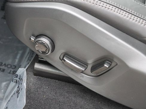 New 2026 Volvo XC90 T8 Ultra w/ Protection Package image 23