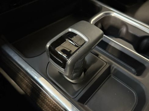 Certified 2025 Chevrolet Silverado 1500 RST w/ Rally Edition image 19