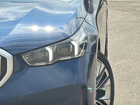 New 2025 BMW 530i w/ Premium Package image 4