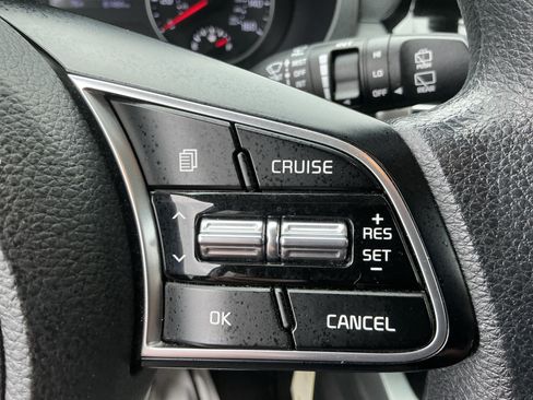 Certified 2021 Kia Seltos LX AWD/4WD image 18