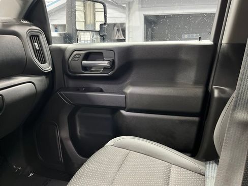 Used 2024 Chevrolet Silverado 2500 W/T AWD/4WD image 19