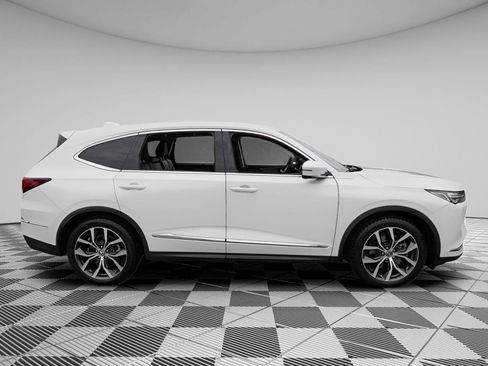 Used 2022 Acura MDX SH-AWD w/ Technology Package image 8