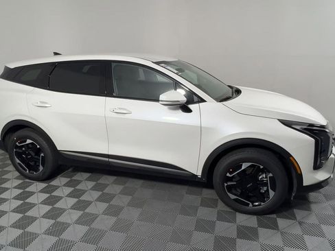 New 2026 Kia Sportage S image 24