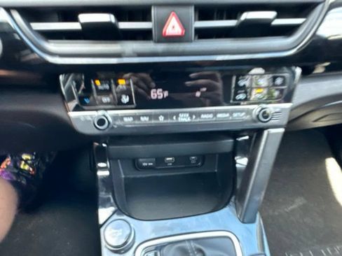 Certified 2024 Kia Seltos S FWD image 38