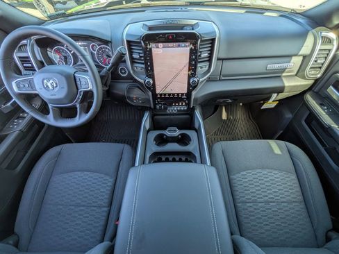 New 2026 RAM 2500 Big Horn AWD/4WD image 27
