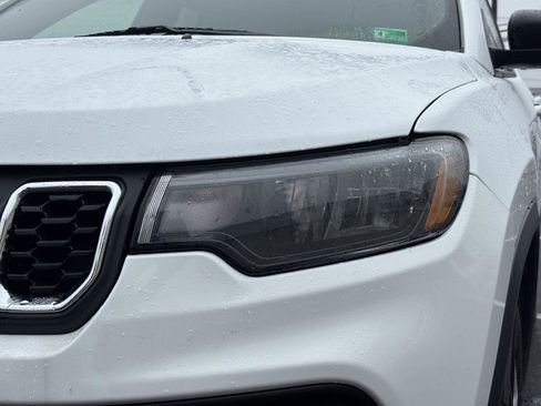 Used 2024 Jeep Compass Latitude AWD/4WD image 14