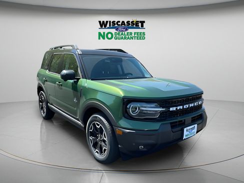 Used 2025 Ford Bronco Sport Outer Banks w/ Outer Banks Tech Package+ AWD/4WD image 28