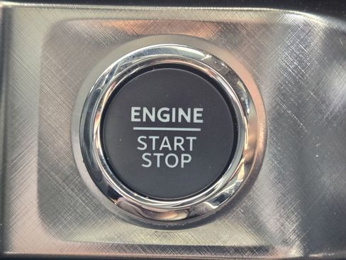 Used 2024 Ford F350 King Ranch w/ Chrome Package image 19