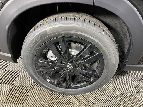New 2026 Honda HR-V Sport image 11