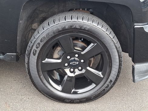 Used 2018 Chevrolet Silverado 1500 High Country AWD/4WD image 8