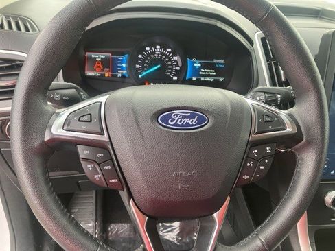Used 2024 Ford Edge SEL image 15