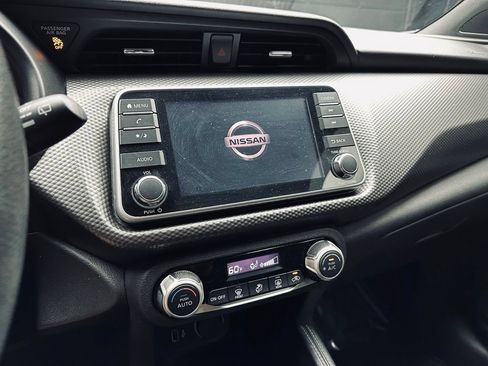 Used 2020 Nissan Kicks SV FWD image 28
