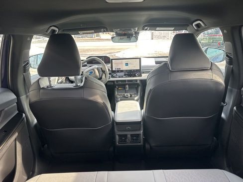New 2026 Subaru Solterra AWD/4WD image 31