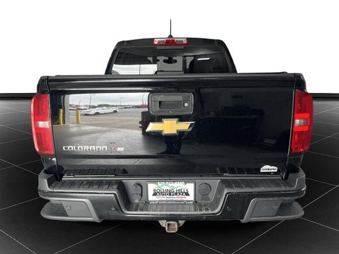 Used 2019 Chevrolet Colorado Z71 AWD/4WD image 4