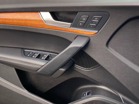 Used 2023 Audi Q5 2.0T Premium Plus w/ Premium Plus Package image 18