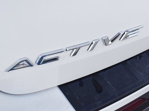 New 2026 Ford Explorer Active w/ Active Comfort Package image 13