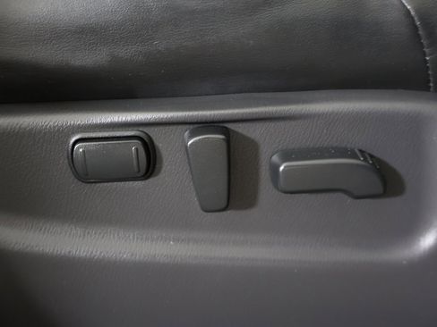 Used 2019 Nissan Armada SL w/ Premium Package image 37