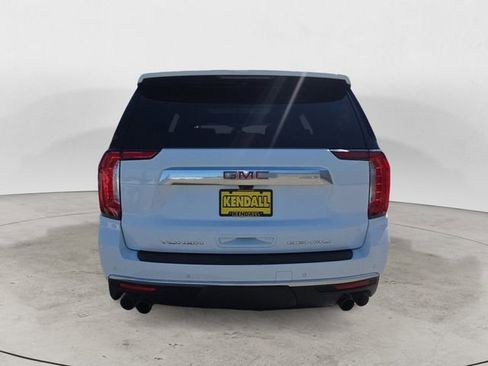 Used 2021 GMC Yukon Denali w/ Denali Ultimate Package AWD/4WD image 4