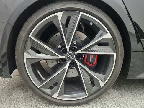 Used 2021 Audi RS 7 Sportback AWD/4WD image 47