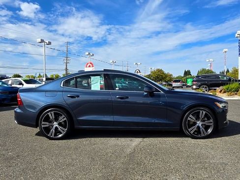 Used 2019 Volvo S60 T5 Inscription FWD image 7