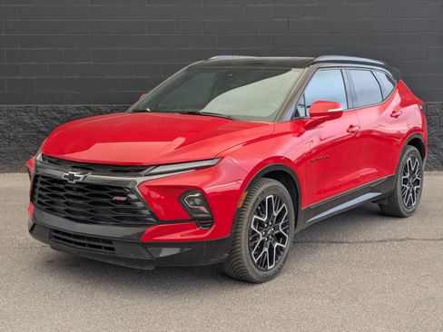 Used 2023 Chevrolet Blazer RS w/ Driver Confidence II Package AWD/4WD image 7