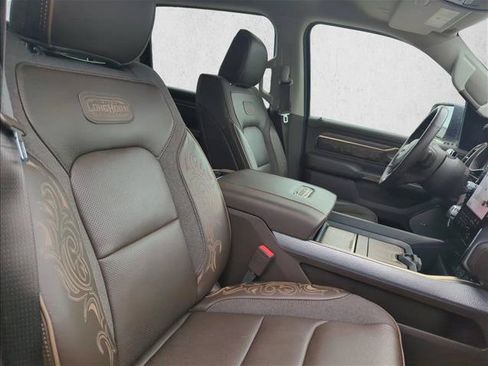 Used 2025 RAM 1500 Limited AWD/4WD image 21
