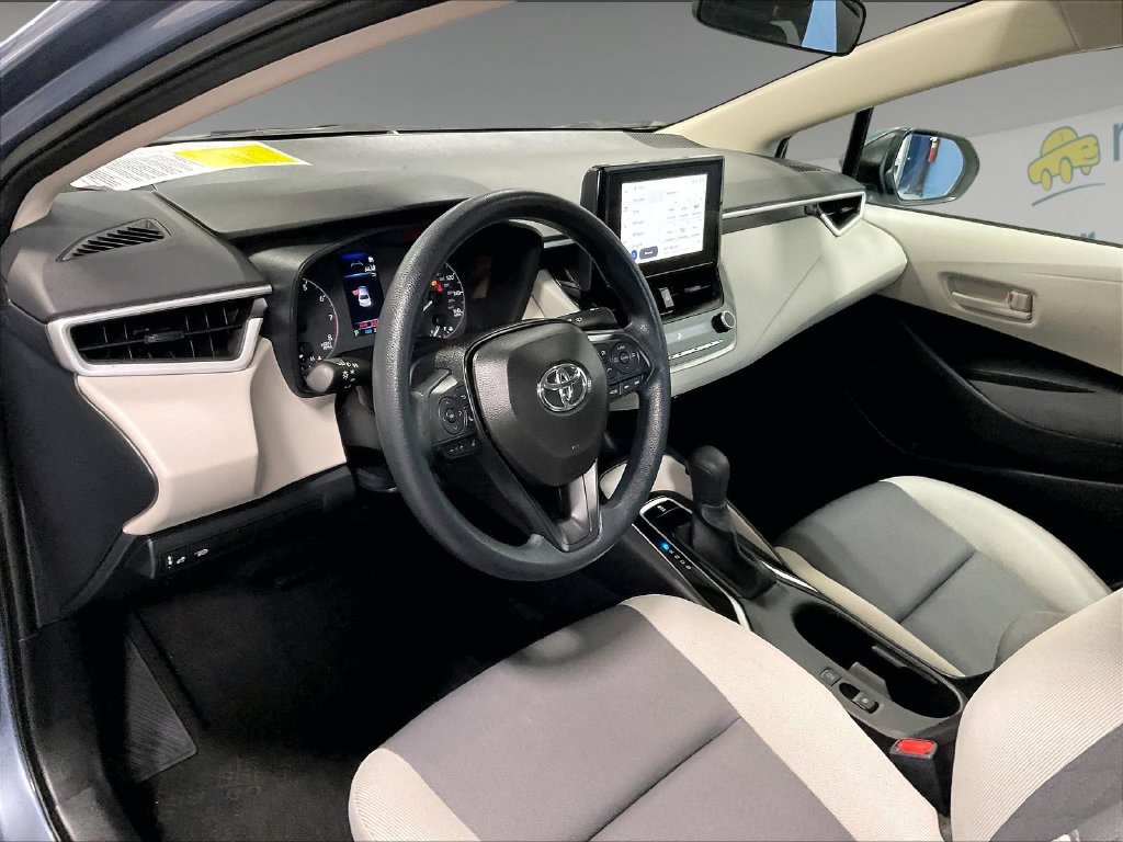 Certified 2025 Toyota Corolla LE FWD image 8