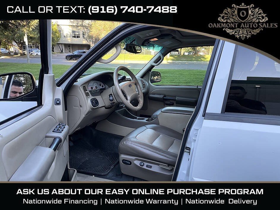 Used 2005 Ford Explorer Sport Trac XLT AWD/4WD image 20