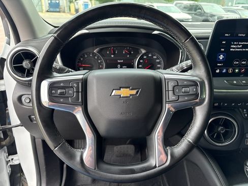 Certified 2024 Chevrolet Blazer LT w/ Midnight/Sport Edition FWD image 15