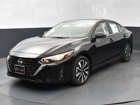 New 2025 Nissan Sentra SV w/ SV Premium Package image 3